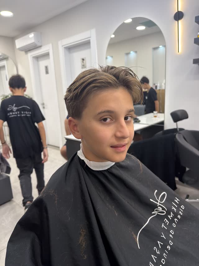 Dokulu ve hacimli genç kesimi